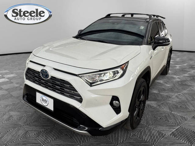 2020 Toyota RAV4 Hybrid XSE AWD photo