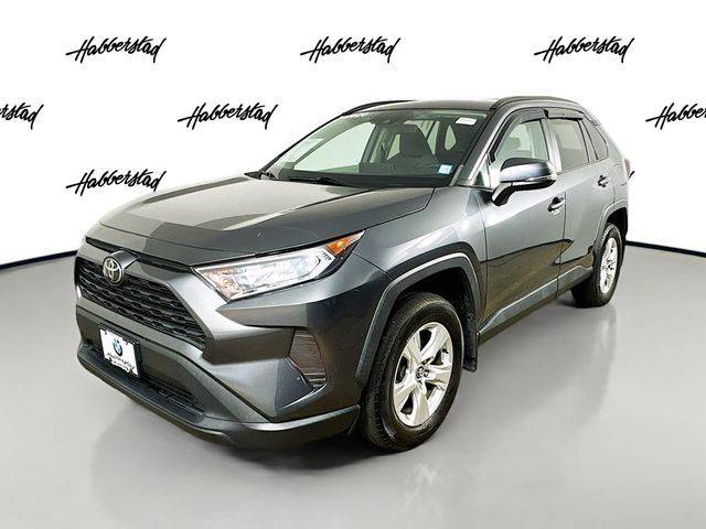 2020 Toyota RAV4 XLE AWD photo