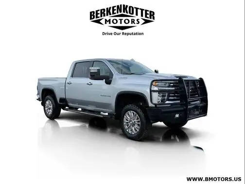 2020 Chevrolet Silverado 3500HD High Country 4WD photo