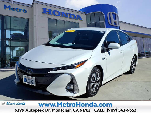 2021 Toyota Prius Prime Limited FWD photo
