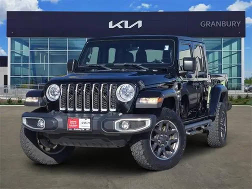 2020 Jeep Gladiator Overland 4WD photo