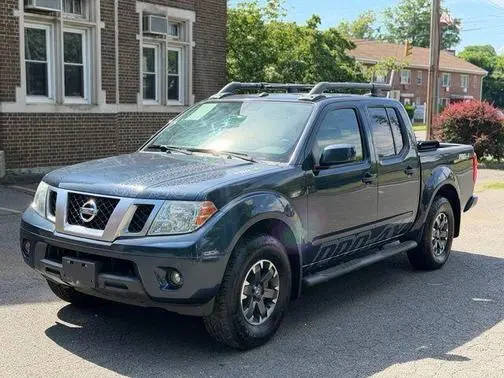 2020 Nissan Frontier PRO-4X 4WD photo