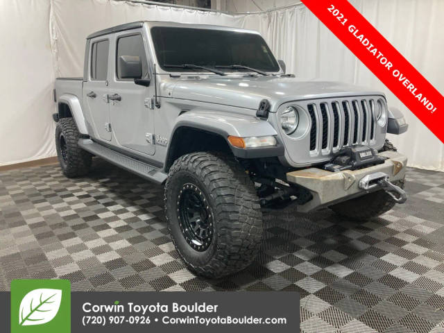 2021 Jeep Gladiator Overland 4WD photo