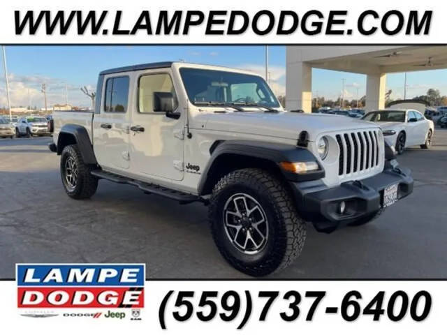 2021 Jeep Gladiator Sport 4WD photo