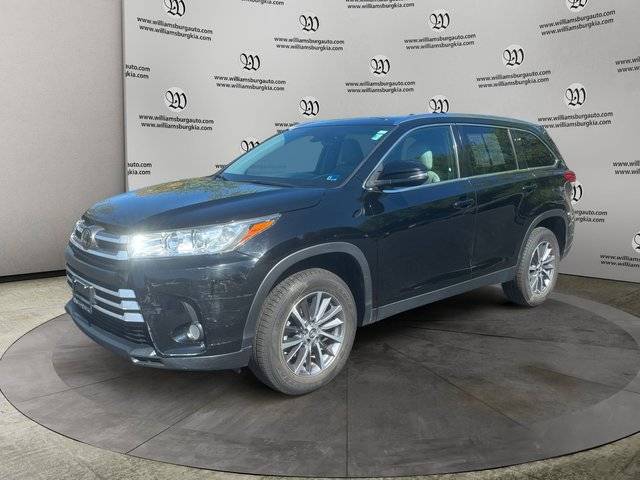 2019 Toyota Highlander XLE FWD photo