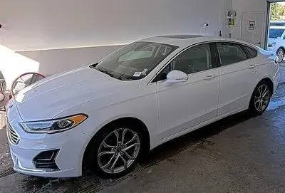 2019 Ford Fusion SEL FWD photo