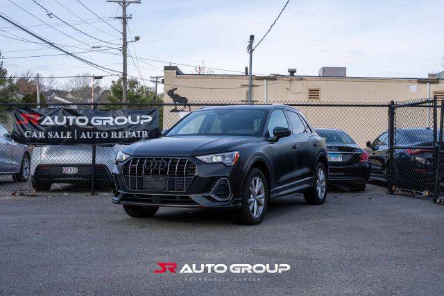 2021 Audi Q3 S line Premium AWD photo