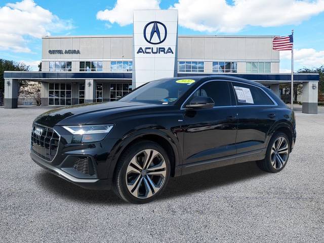 2021 Audi Q8 Premium Plus AWD photo