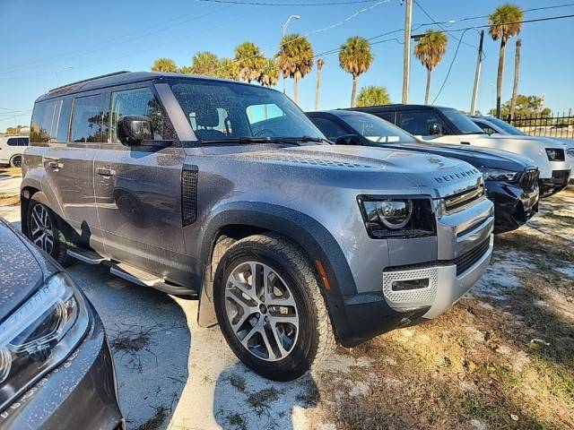 2020 Land Rover Defender 110 HSE AWD photo