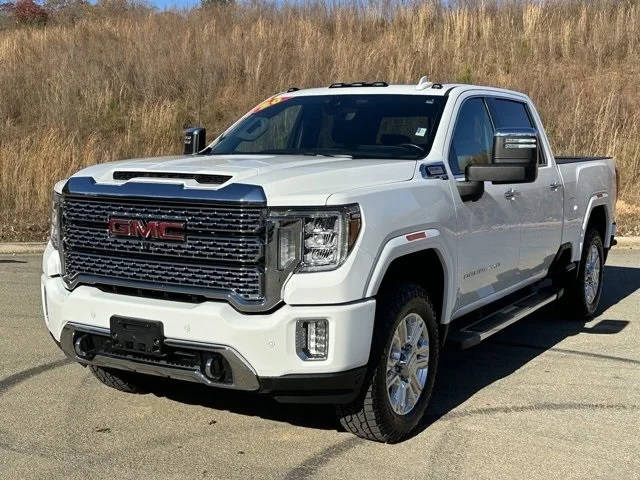 2020 GMC Sierra 2500HD Denali 4WD photo