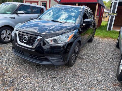 2020 Nissan Kicks SV FWD photo