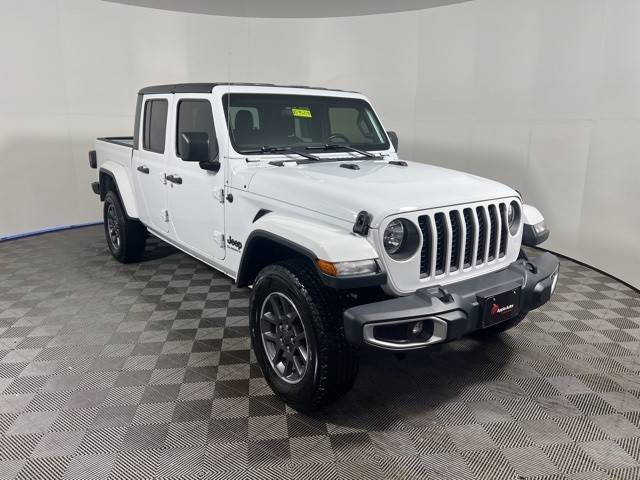 2020 Jeep Gladiator Altitude 4WD photo