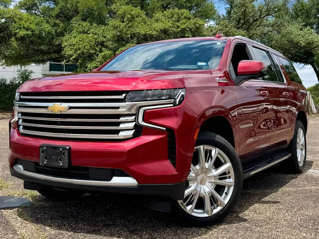 2021 Chevrolet Suburban High Country 4WD photo