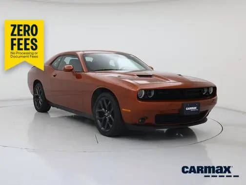2020 Dodge Challenger SXT RWD photo