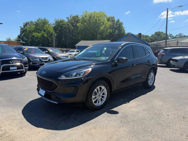 2020 Ford Escape SE AWD photo
