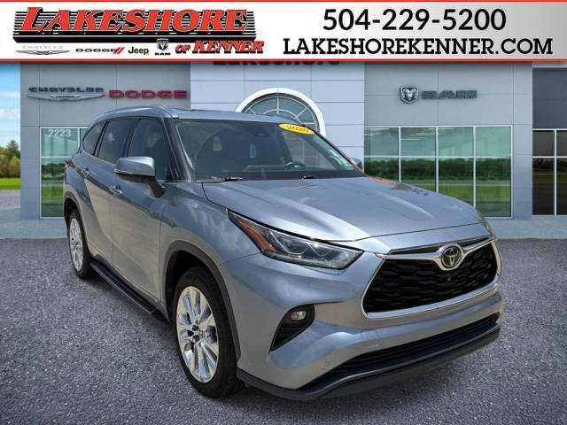 2020 Toyota Highlander Limited FWD photo