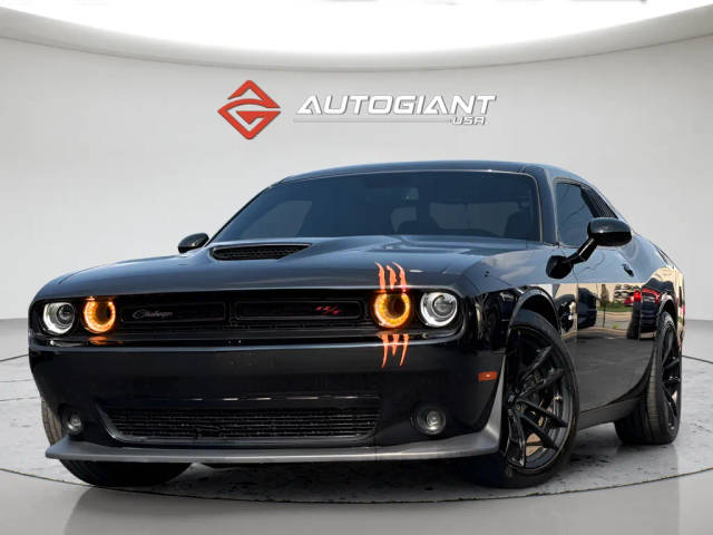 2020 Dodge Challenger R/T Scat Pack RWD photo