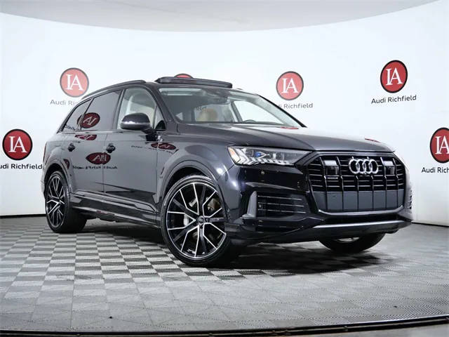 2021 Audi Q7 Prestige AWD photo