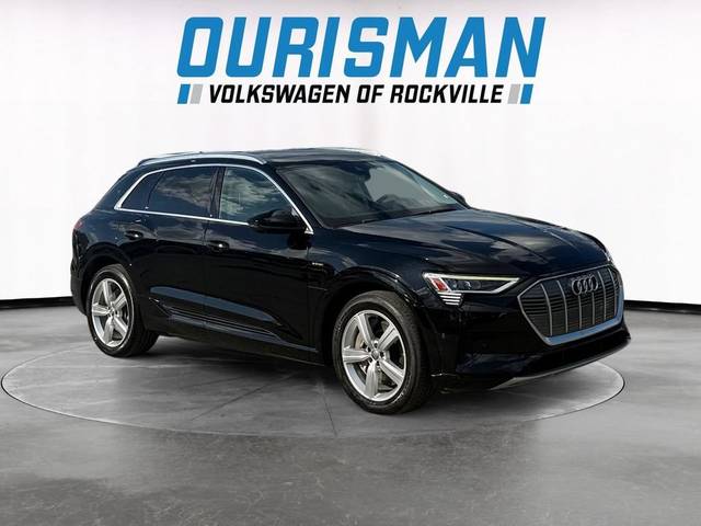 2019 Audi e-tron Premium Plus AWD photo