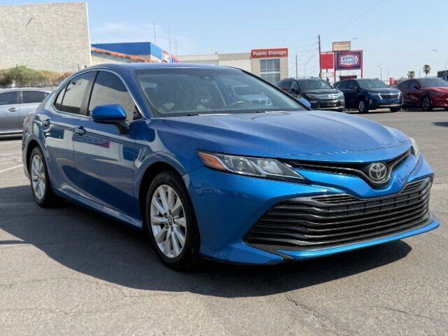 2020 Toyota Camry LE FWD photo