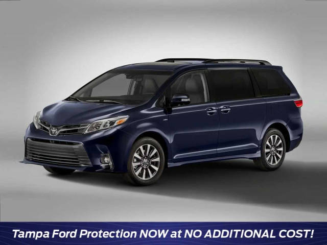 2020 Toyota Sienna XLE FWD photo