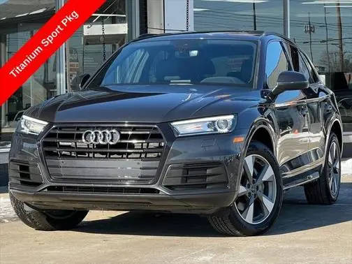 2020 Audi Q5 Titanium Premium AWD photo