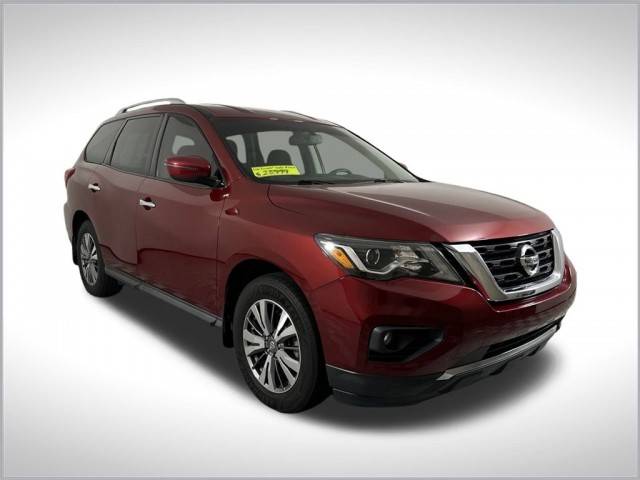 2020 Nissan Pathfinder SV FWD photo