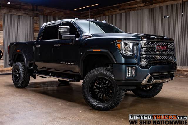 2020 GMC Sierra 2500HD Denali 4WD photo