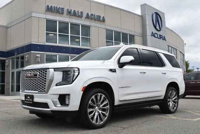 2021 GMC Yukon Denali 4WD photo