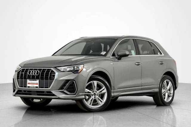 2021 Audi Q3 S line Premium AWD photo