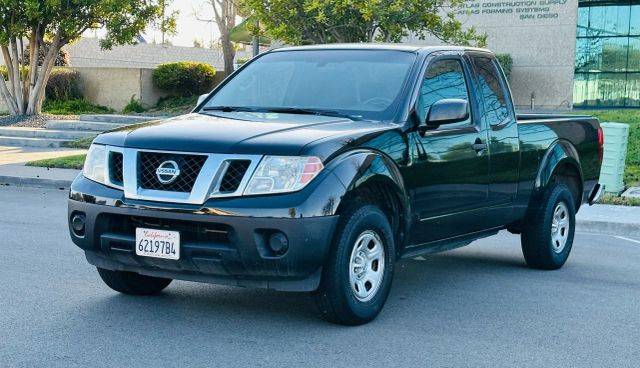 2015 Nissan Frontier S RWD photo