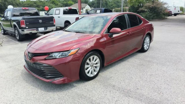2020 Toyota Camry LE FWD photo