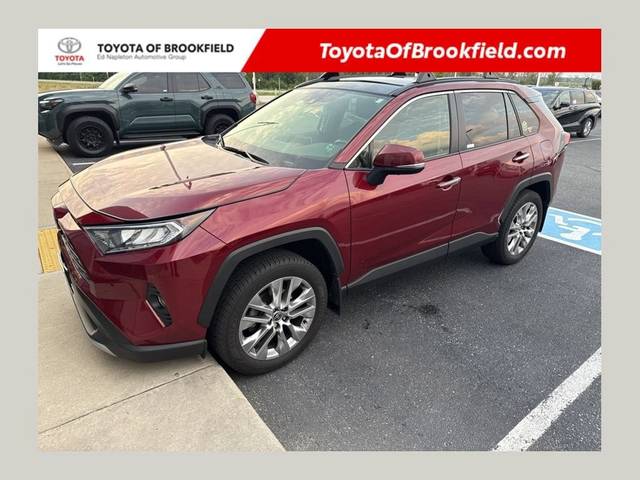 2020 Toyota RAV4 Limited AWD photo