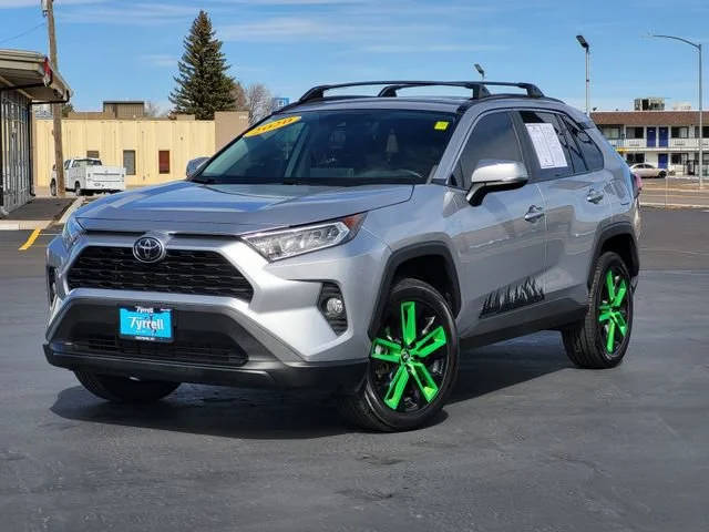 2020 Toyota RAV4 XLE Premium AWD photo