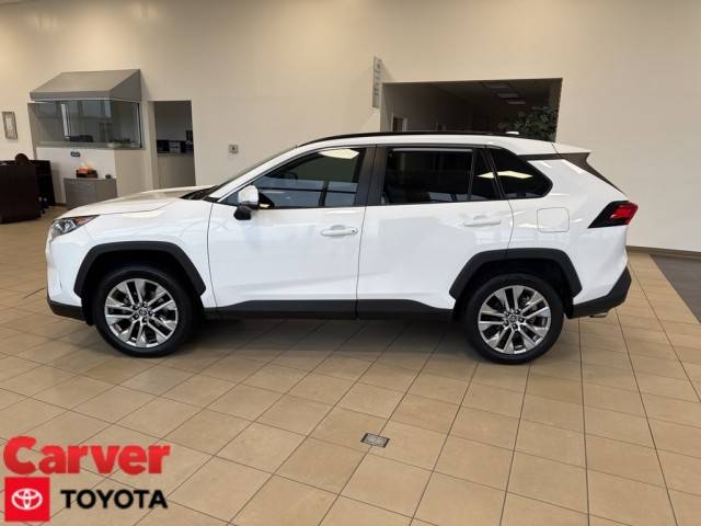 2020 Toyota RAV4 XLE Premium AWD photo