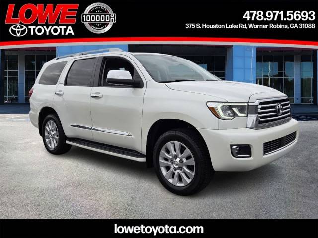 2020 Toyota Sequoia Platinum 4WD photo
