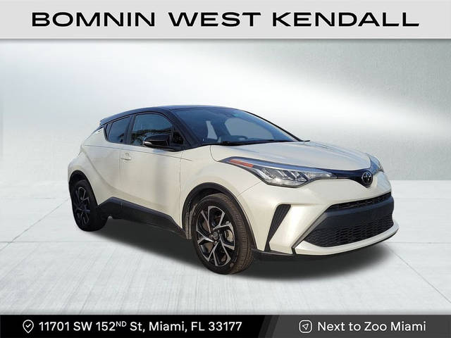 2020 Toyota C-HR XLE FWD photo