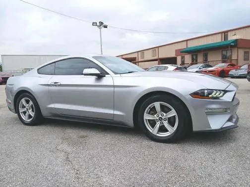 2020 Ford Mustang EcoBoost RWD photo