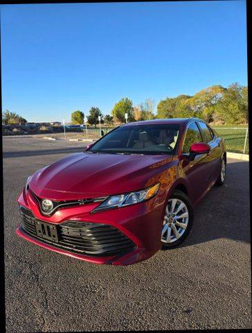 2020 Toyota Camry LE FWD photo