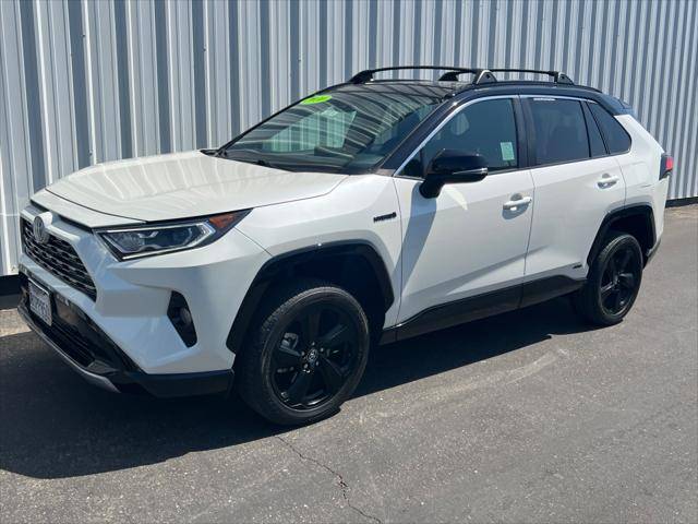 2020 Toyota RAV4 Hybrid XSE AWD photo