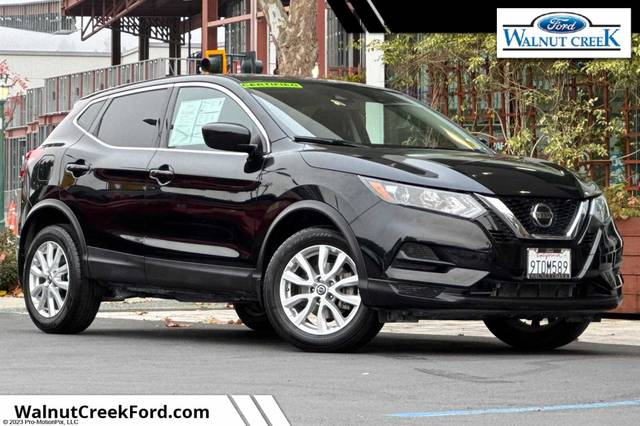 2020 Nissan Rogue Sport S FWD photo