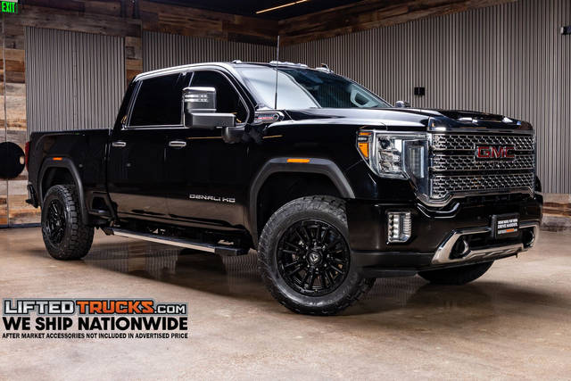 2020 GMC Sierra 2500HD Denali 4WD photo