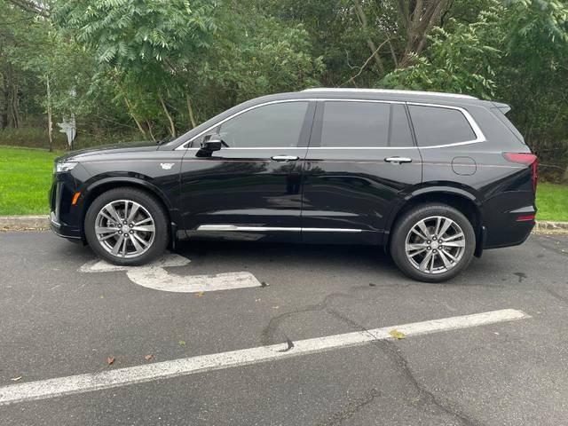 2021 Cadillac XT6 Premium Luxury AWD photo