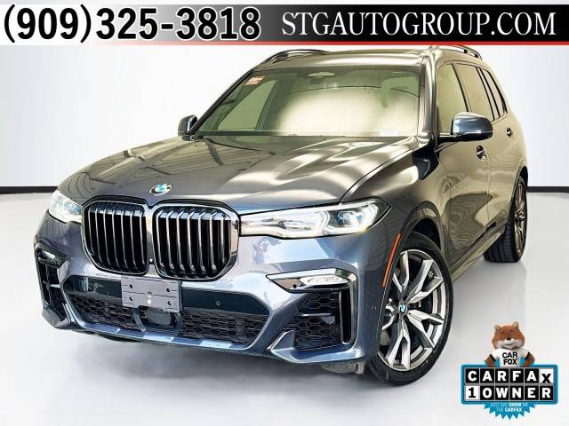 2021 BMW X7 M50i AWD photo