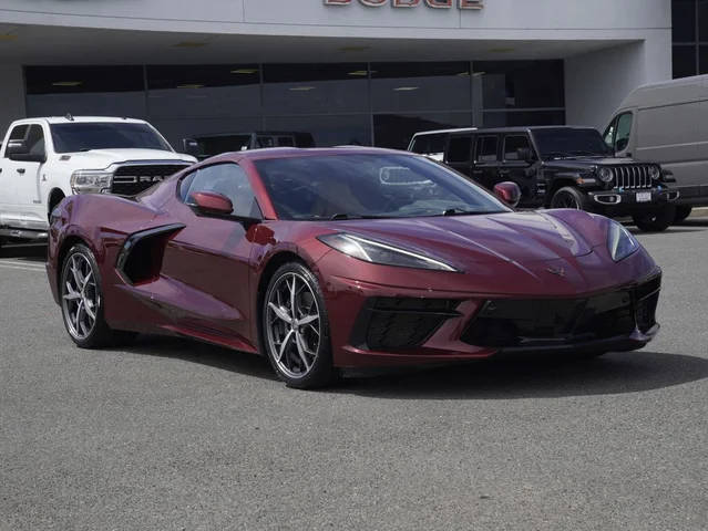 2020 Chevrolet Corvette 2LT RWD photo