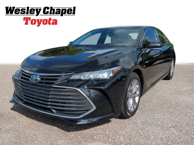 2021 Toyota Avalon Hybrid XLE FWD photo