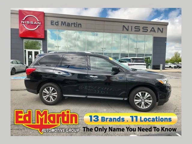 2020 Nissan Pathfinder SV 4WD photo