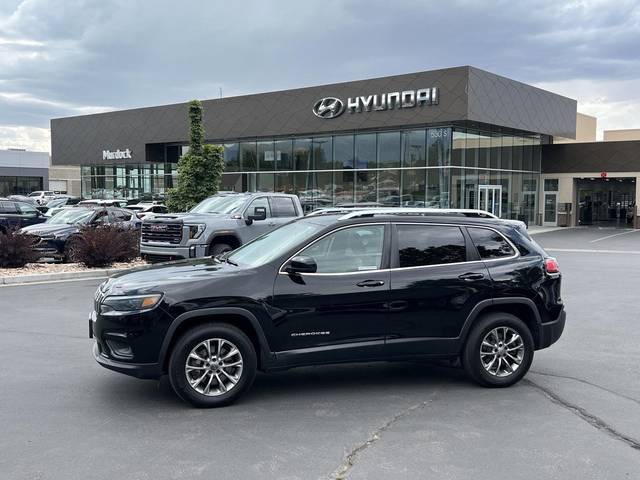 2019 Jeep Cherokee Latitude Plus 4WD photo