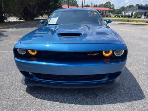 2020 Dodge Challenger R/T Scat Pack RWD photo