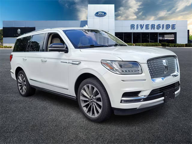 2020 Lincoln Navigator Reserve RWD photo